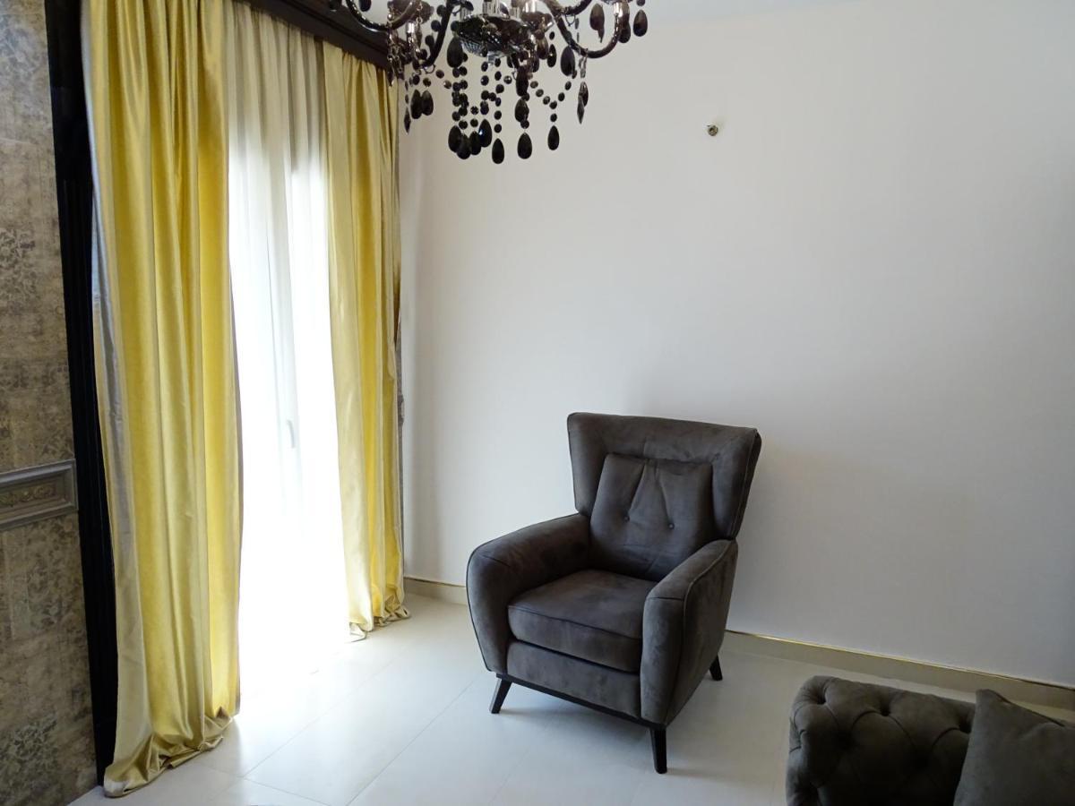 Clive Apartments Cattaro Esterno foto